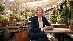 7 virhettä, joita yli 50-vuotiaat naiset tekevät ja jotka saavat heidät näyttämään vanhemmilta